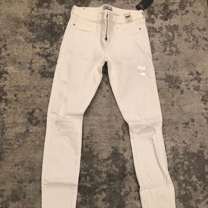 Abercrombie white jeans (stretchy size 2/26)